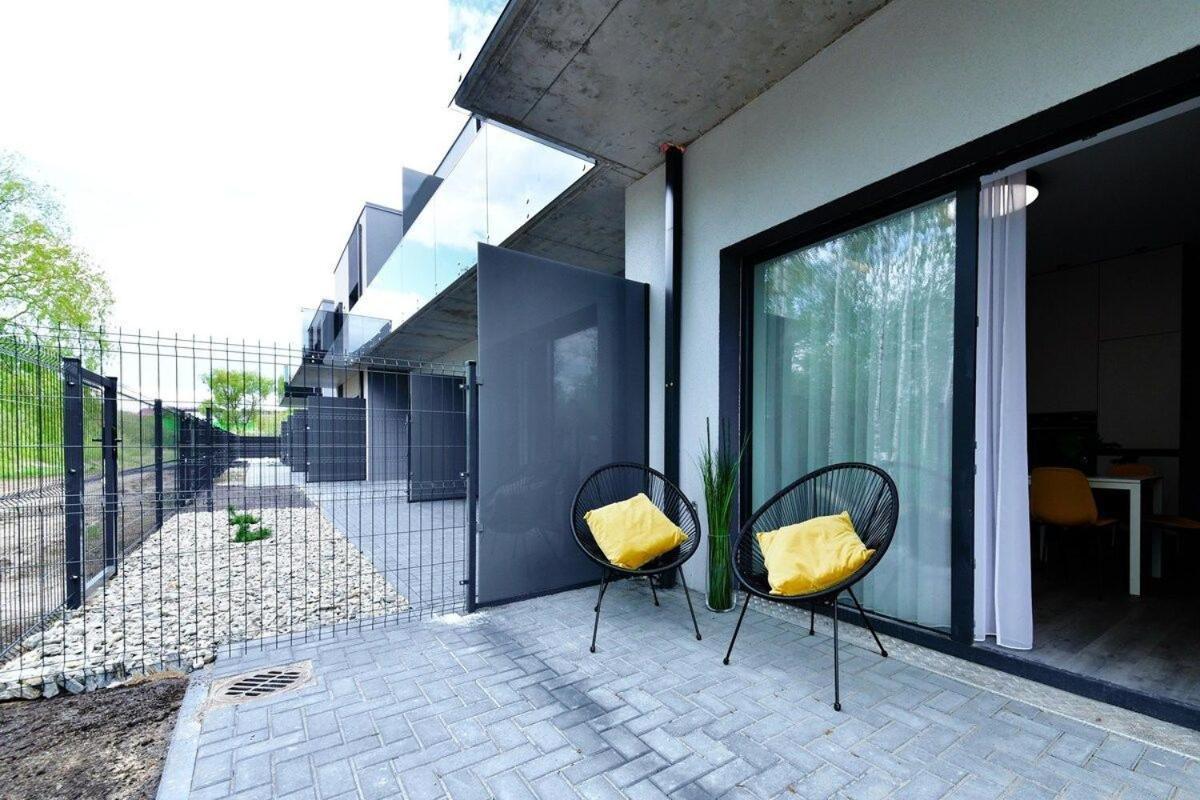 New Apartment In Good Location With Terrace Kaunas Exterior photo